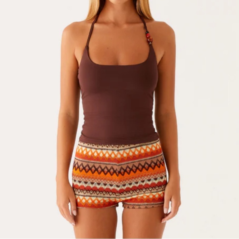Brown Tank